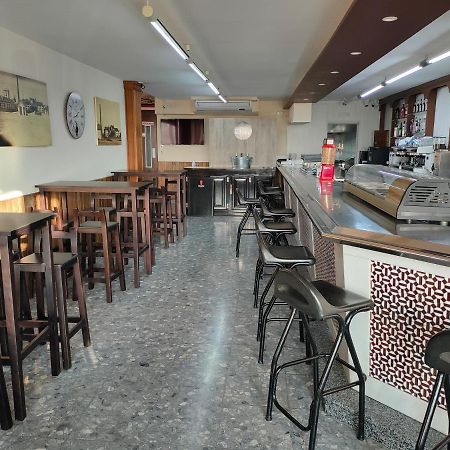 אנטקרה Hostal Efebo 24H מראה חיצוני תמונה